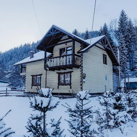 Casa vacanze 7+я Verkhovyna